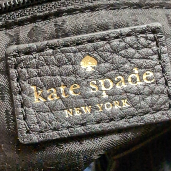 Kate Spade Stylish Black Leather Purse - Picture 5 of 10